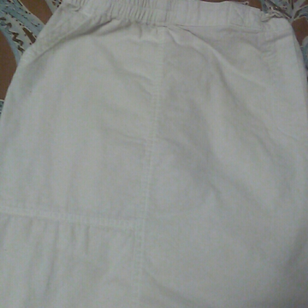 Capris - Picture 2 of 5